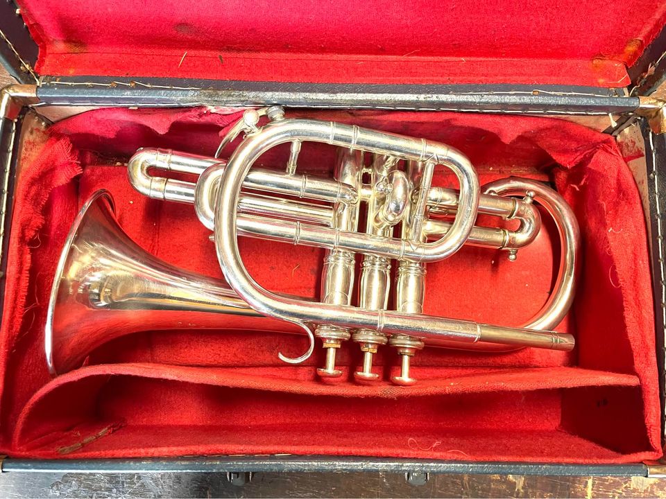 Hawkes and Son Bb cornet - Student/Heritage/Collectors Instrument